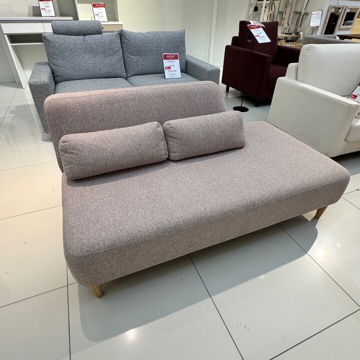 niaケユカソファー KEYUCA(ケユカ)の2人掛けソファーが入荷しました！！【大和店