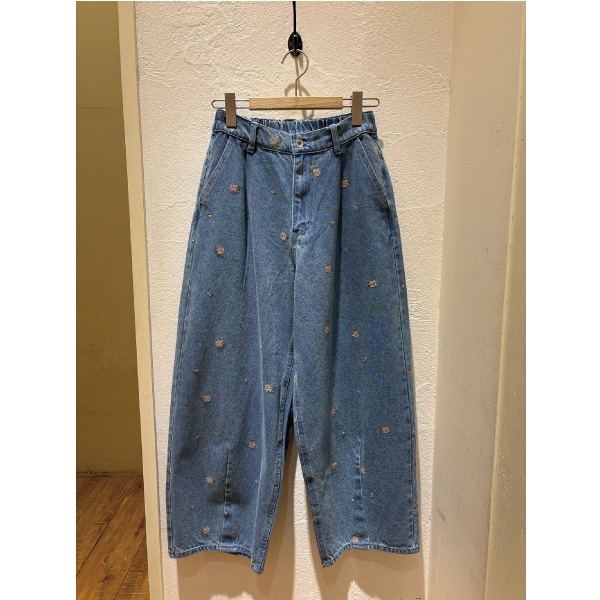 サマンサモスモス