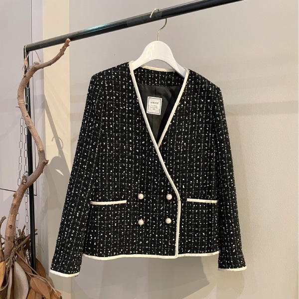 バレリアンヌ ルームナインオースリー